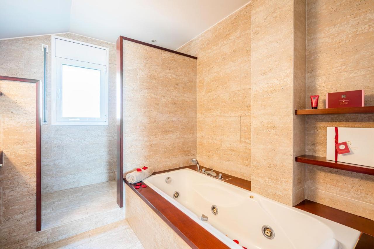 Casa Familiar Con Piscina Villa Llica d'Amunt Eksteriør bilde